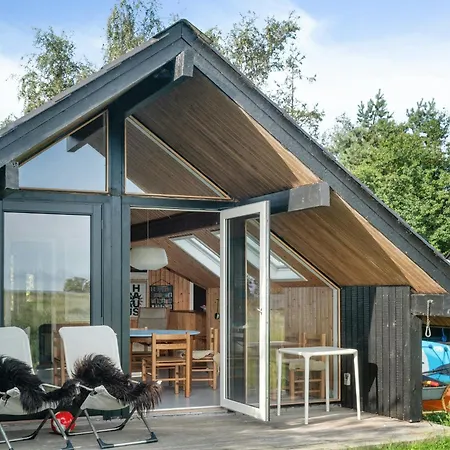 Slow Living By The Water On Sejero * Sejerby